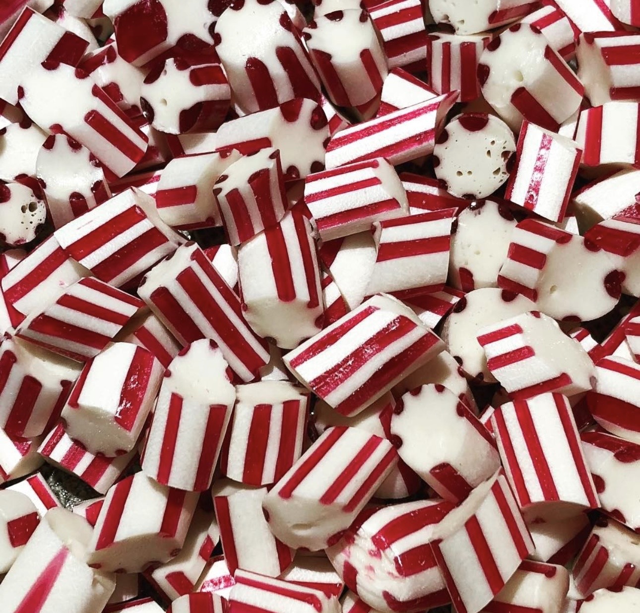 Bonbons mit Streifenmuster